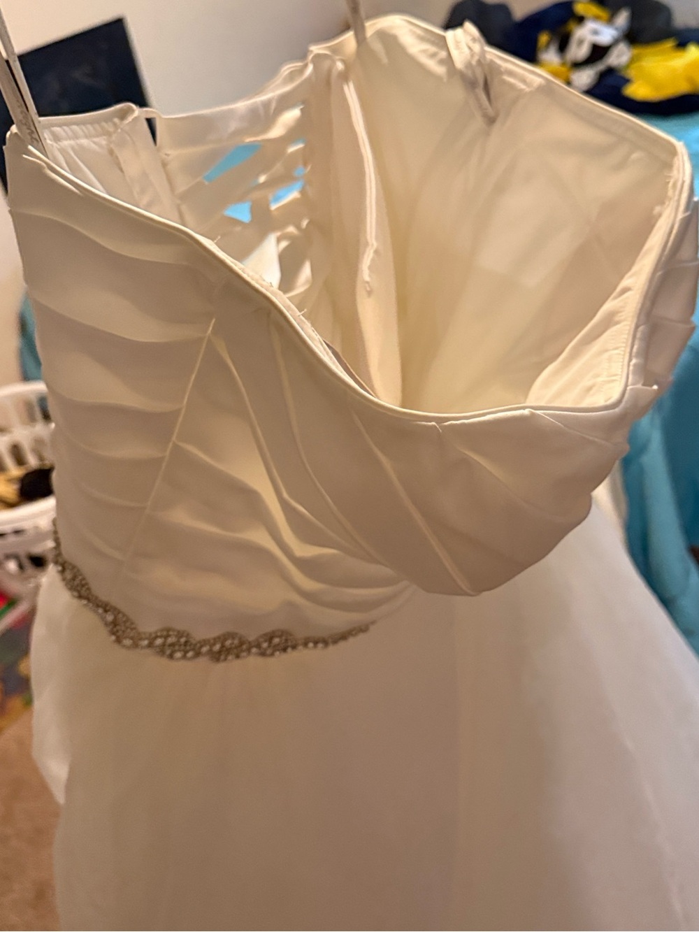Elegant Ivory Strapless Dress with diamond band
